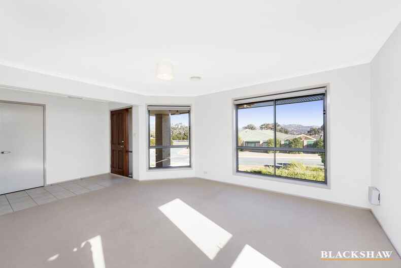 41 Unwin Avenue Jerrabomberra