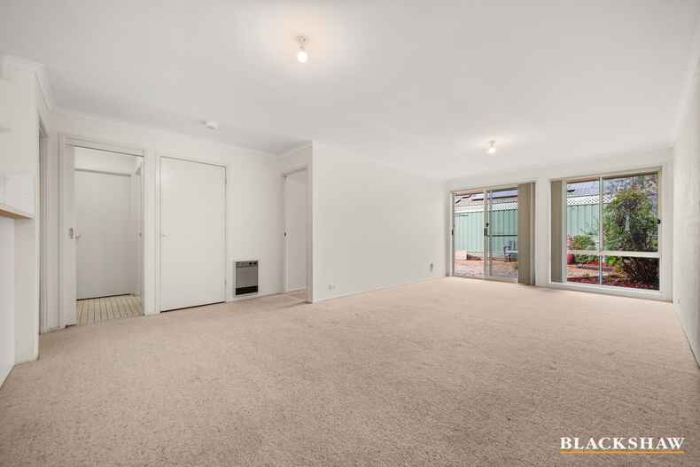 7/8 Antis Street Phillip