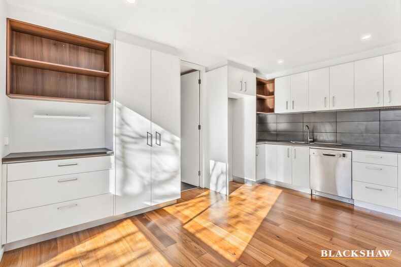73 Chirnside Circuit Kambah