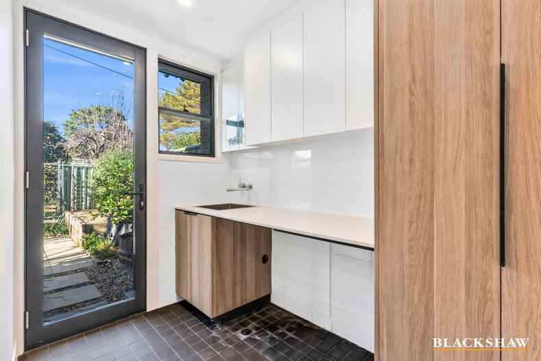 73 Chirnside Circuit Kambah