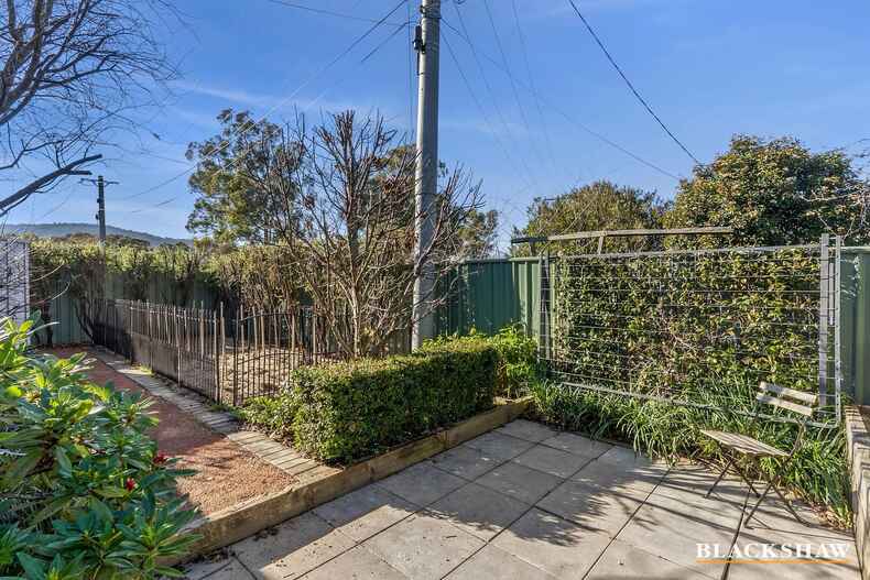 73 Chirnside Circuit Kambah