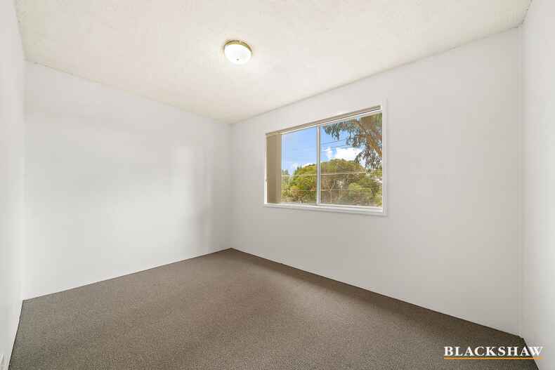 1/102 Henderson Road Queanbeyan