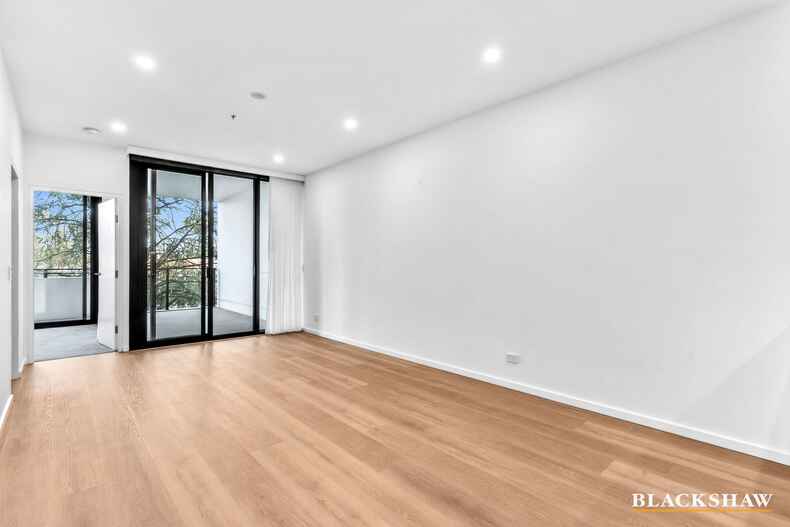 129/19 Captain Cook Crescent Griffith
