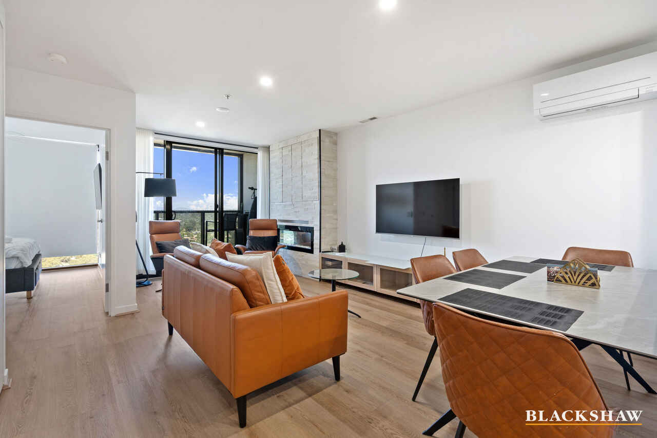 2113/2 Grazier Lane Belconnen