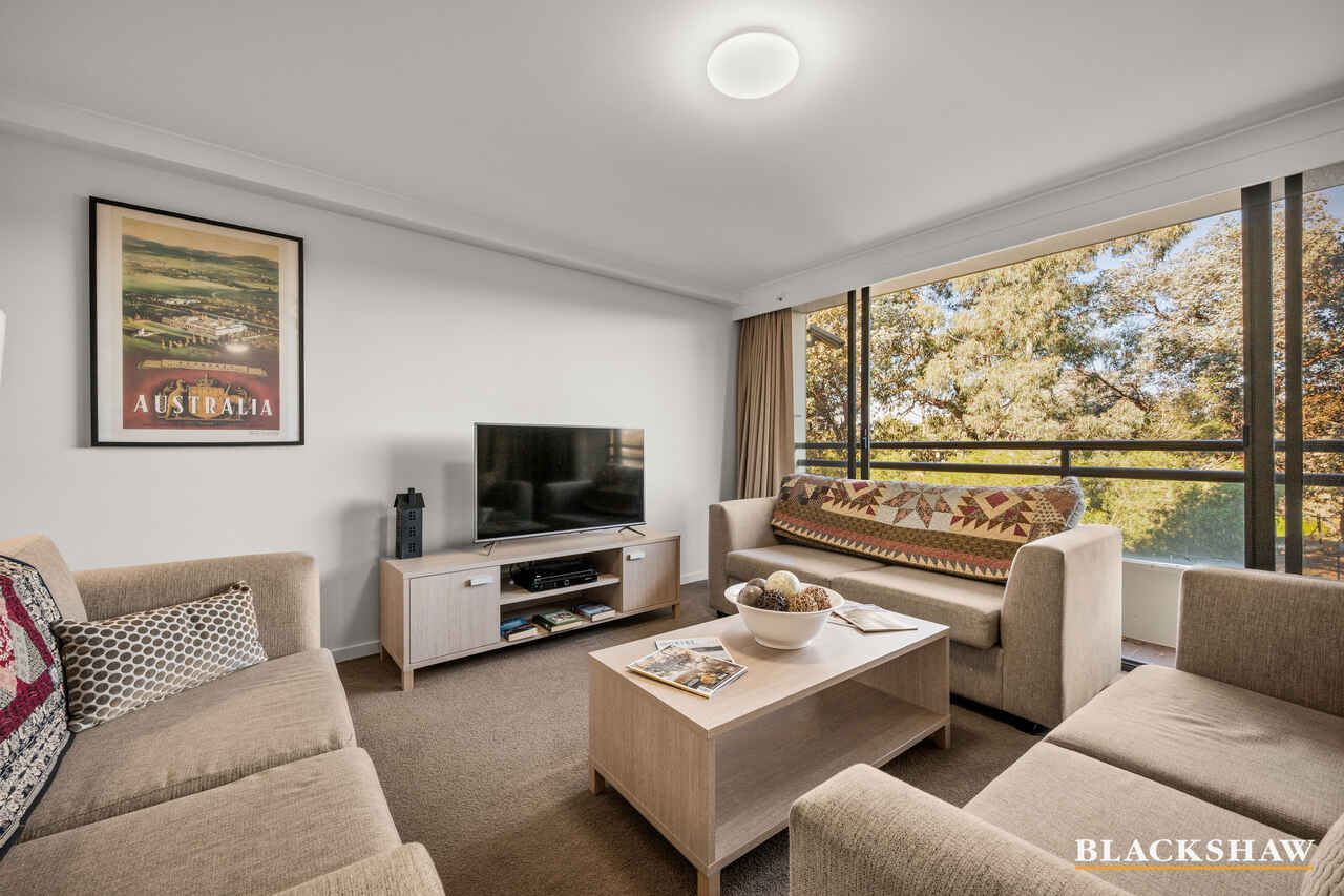 207/2 Marcus Clarke Street City
