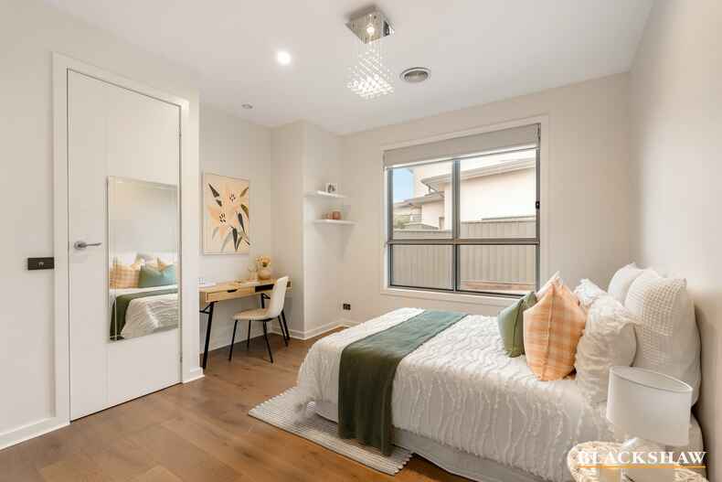 62 Wanderlight Avenue Lawson