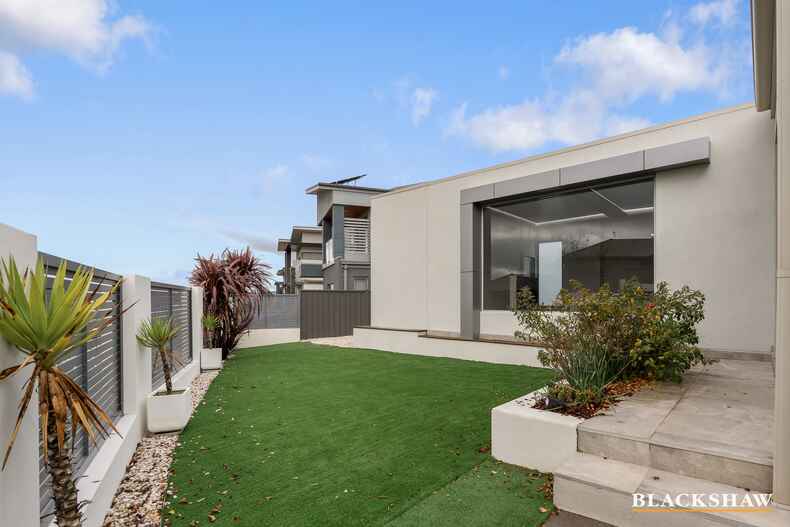 62 Wanderlight Avenue Lawson