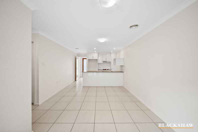 6/19-21 Henderson Road Queanbeyan