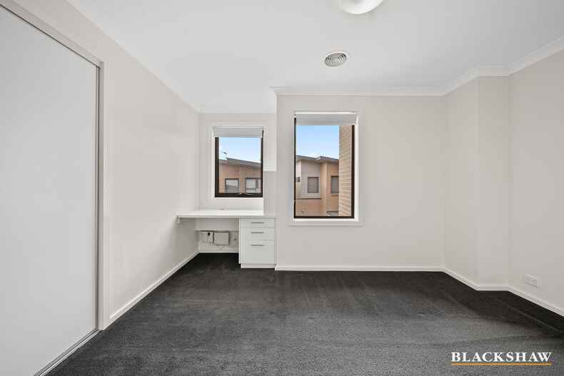 6/19-21 Henderson Road Queanbeyan
