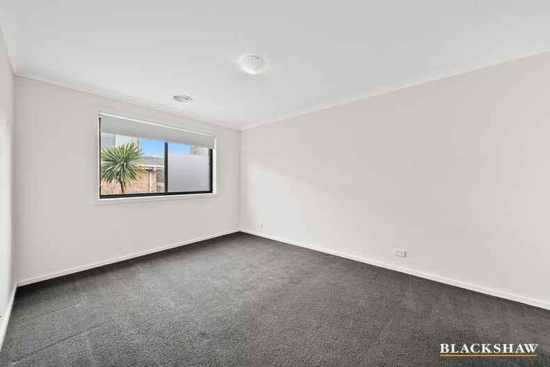 6/19-21 Henderson Road Queanbeyan