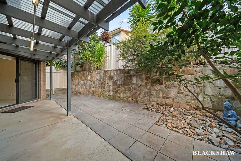 6/19-21 Henderson Road Queanbeyan