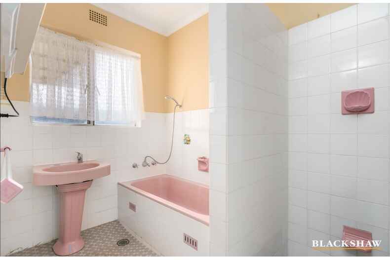 18 Quiros Street Red Hill