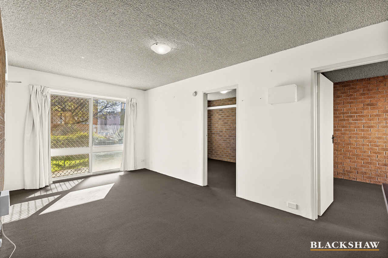 2/85 Derrima Road Queanbeyan