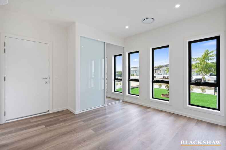 196 Robin Boyd Crescent Taylor 196 Robin Boyd Crescent Taylor