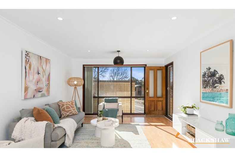 4 Yeo Close Calwell