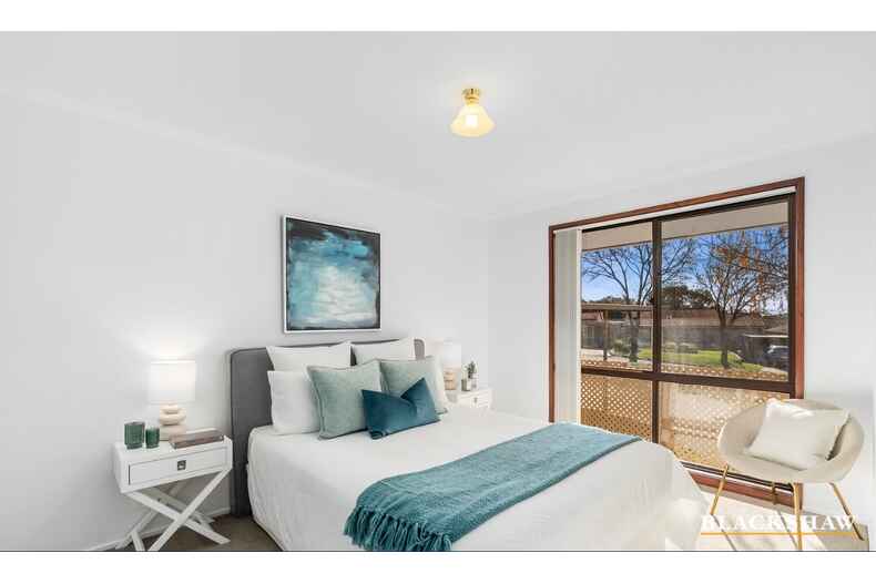 4 Yeo Close Calwell