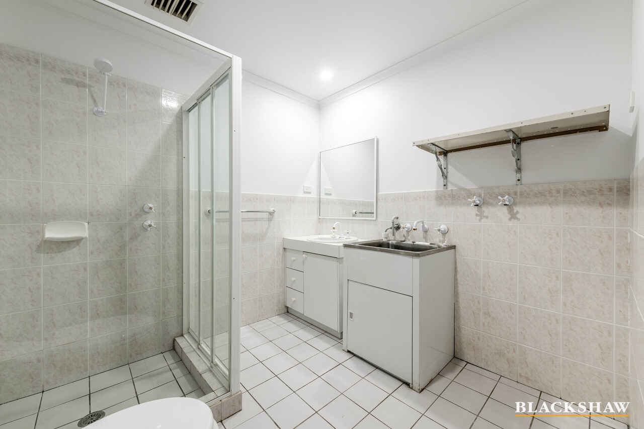 18/51 Leahy Close Narrabundah