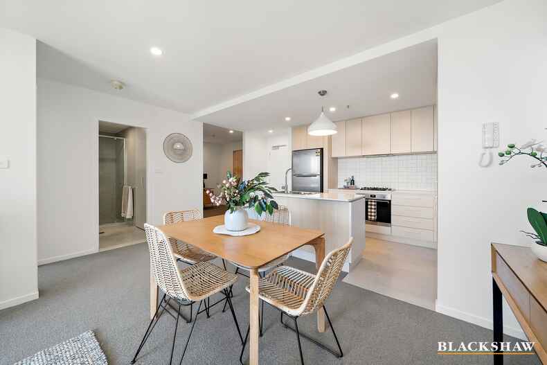 75/11 Irving Street Phillip