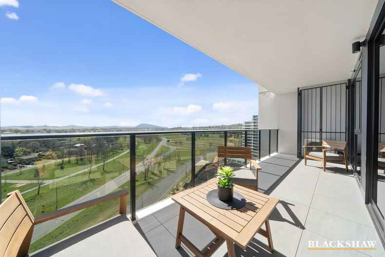 75/11 Irving Street Phillip
