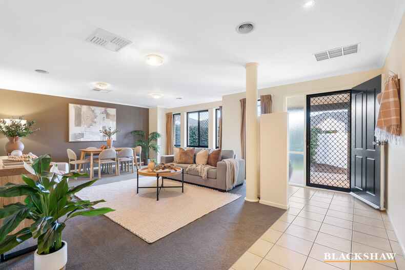 10/121 Streeton Drive Stirling 10/121 Streeton Drive Stirling