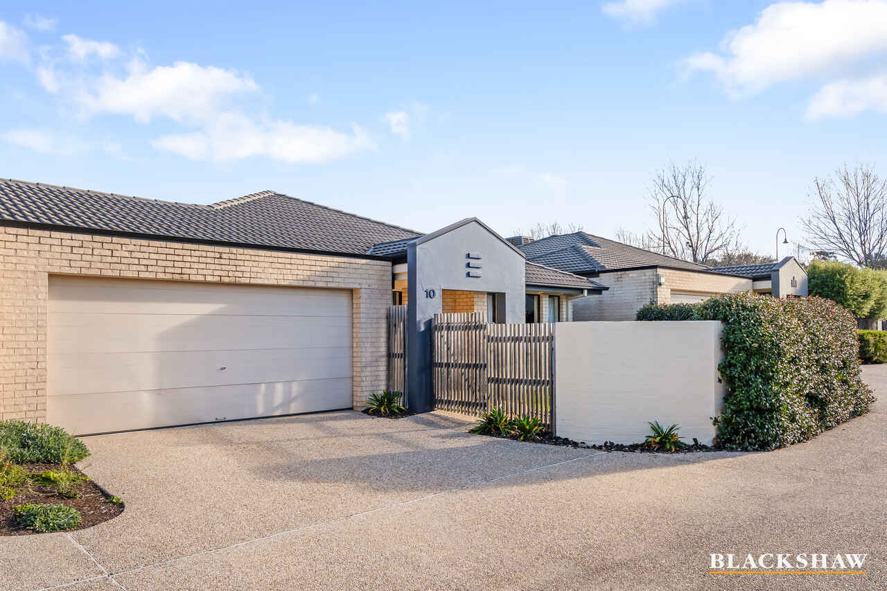 10/121 Streeton Drive Stirling