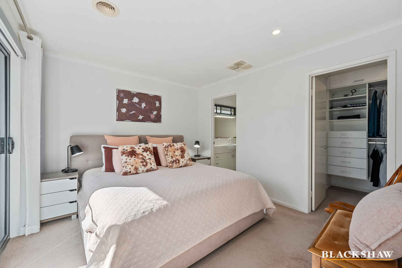 73a Monaro Crescent Griffith