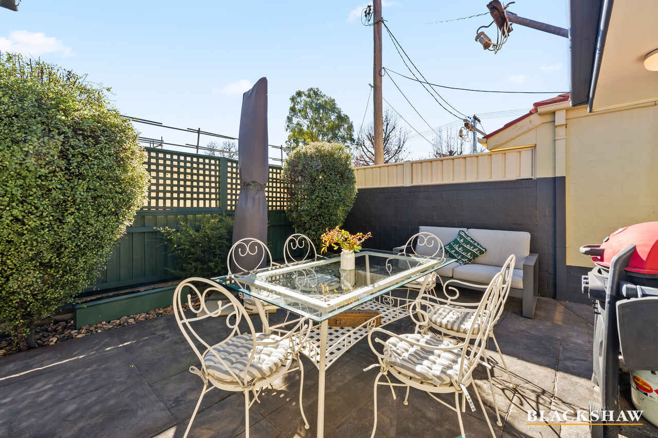 73a Monaro Crescent Griffith