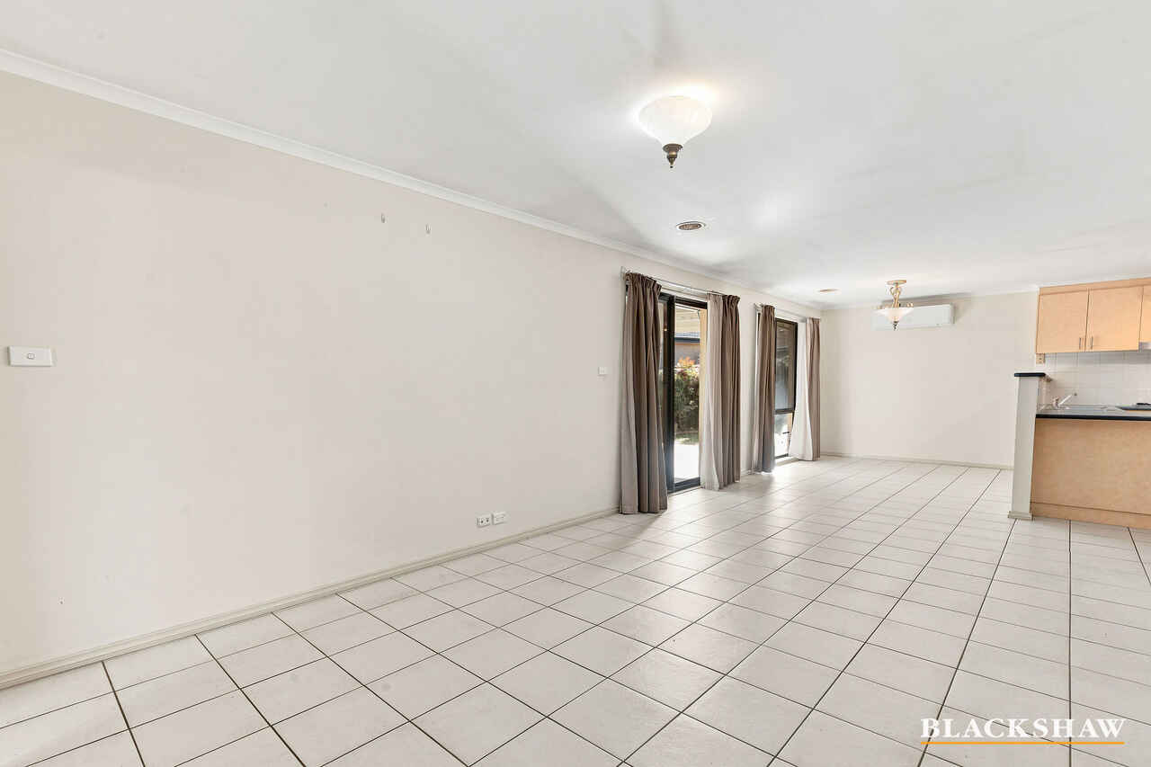 3/23 Carstairs Circuit Amaroo