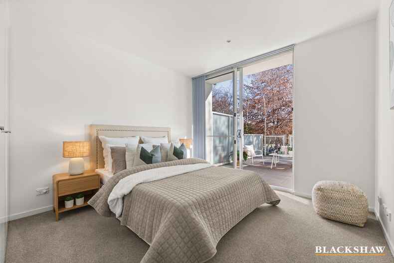 2/47 Blackall Street Barton