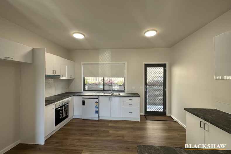 39A Karoola Crescent Surfside 39A Karoola Crescent Surfside