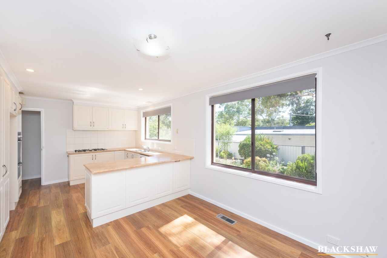 2 Keeling Place Kambah