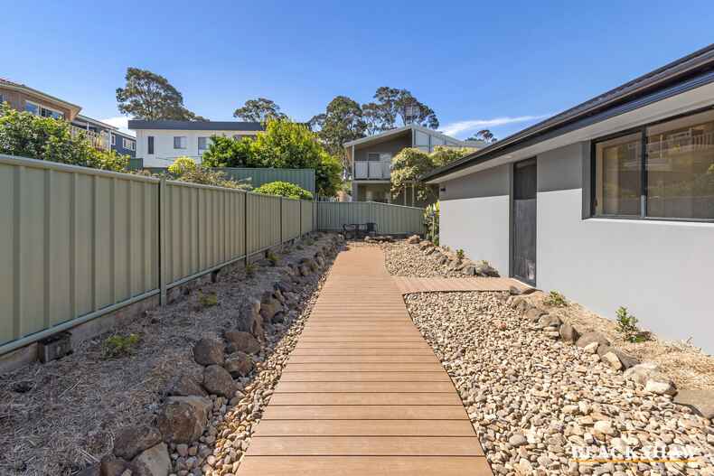 25b Graydon Avenue Denhams Beach 25b Graydon Avenue Denhams Beach