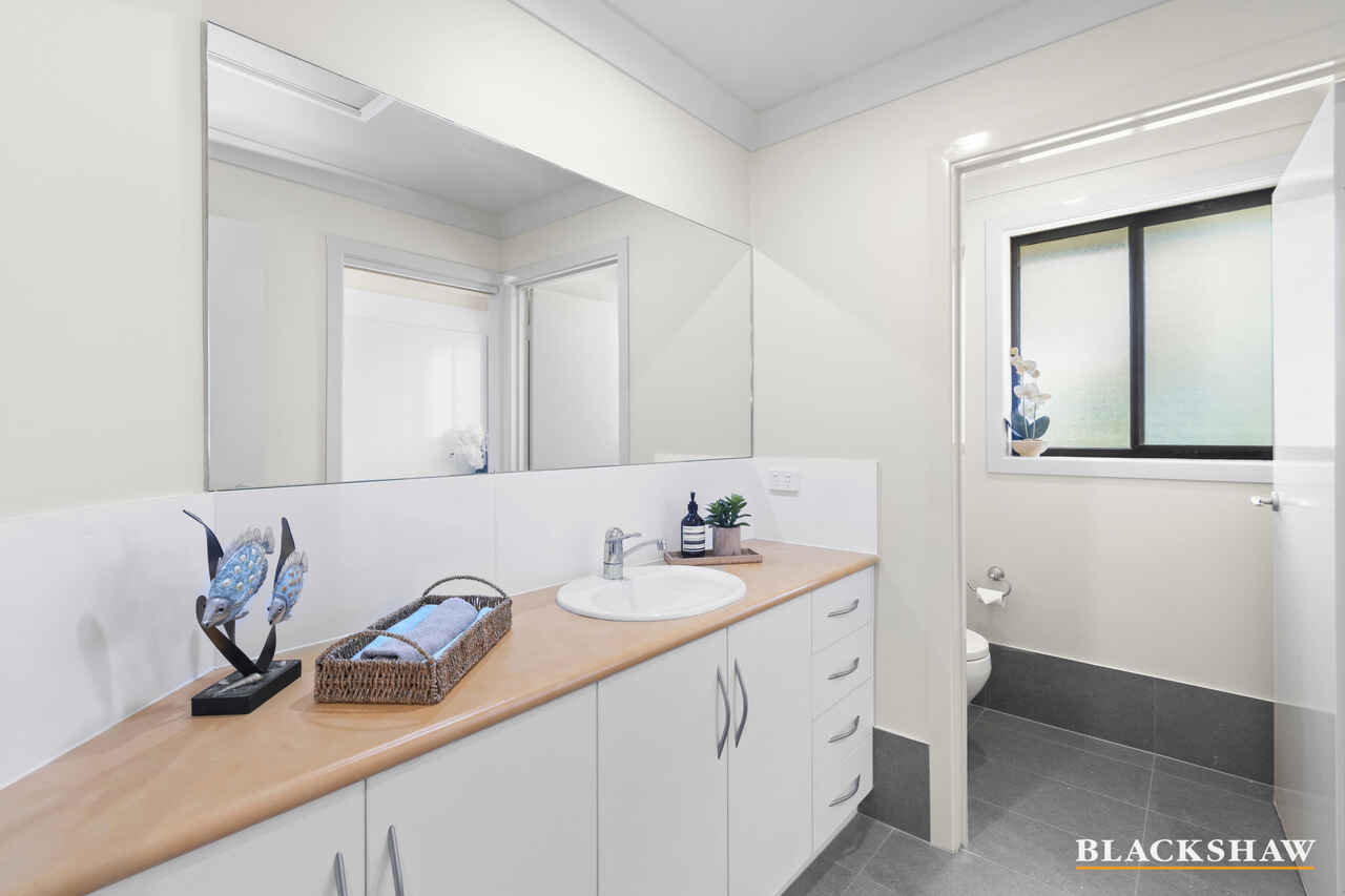 25b Graydon Avenue Denhams Beach