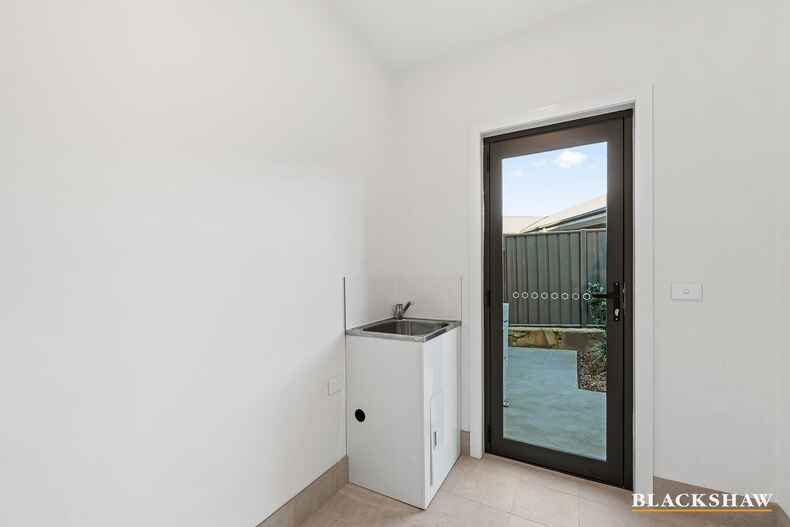 11/2 Mary Street Googong