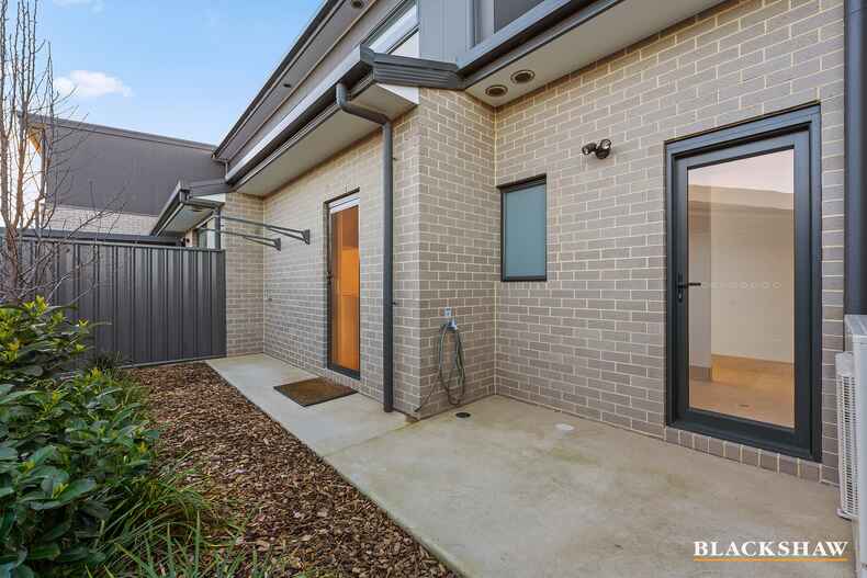 11/2 Mary Street Googong