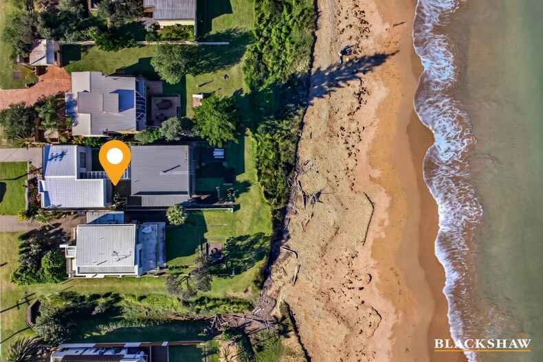 6 Sandy Place Long Beach