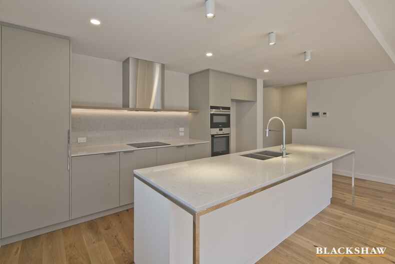 21/22 Canberra Avenue Forrest 21/22 Canberra Avenue Forrest