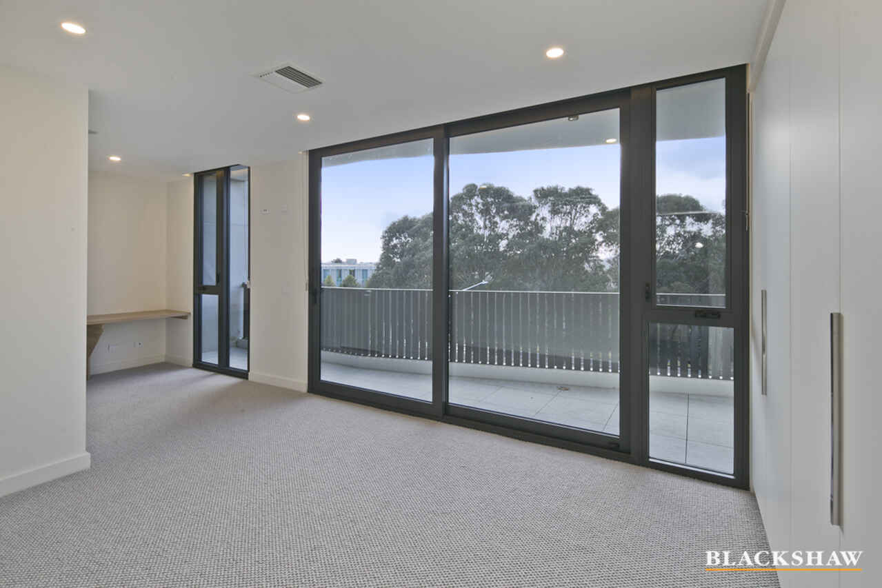 21/22 Canberra Avenue Forrest