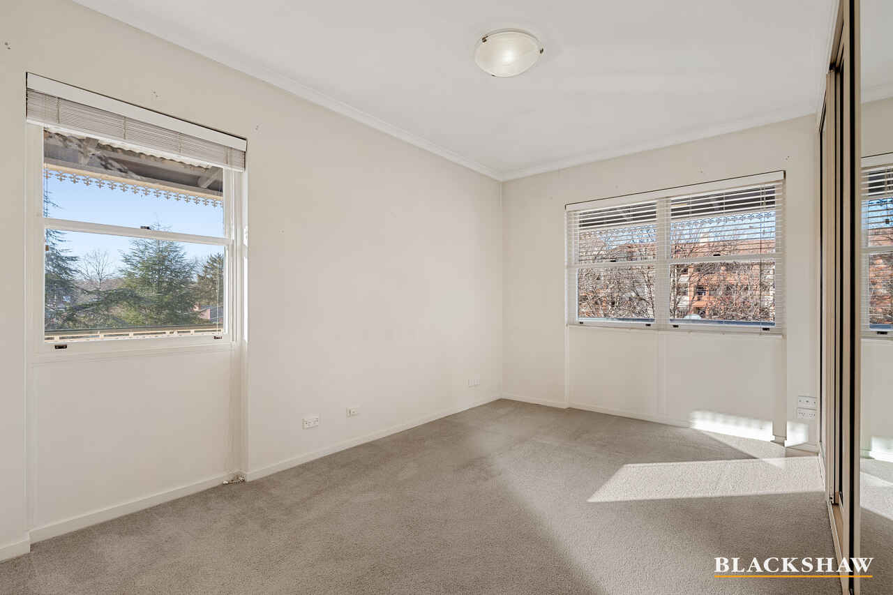 122/33 Currong Street Reid