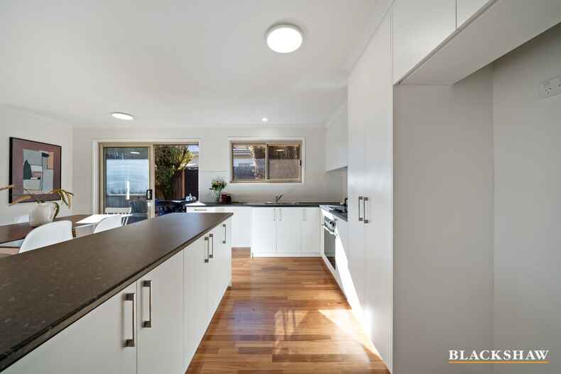 1 Herdson Place Macgregor