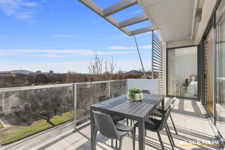 41/10 Burke Crescent Kingston