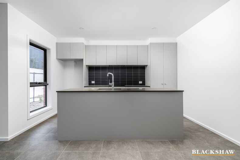 8/7 Buninyong Street Watson