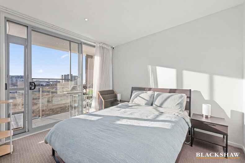 25/71 Giles Street Kingston