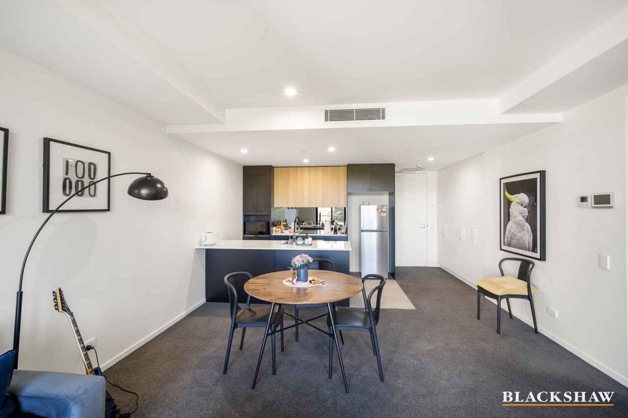 92/81 Constitution Avenue Campbell