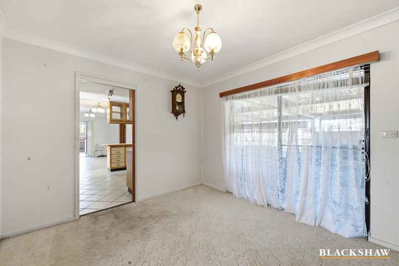 10 Oak Place Queanbeyan 10 Oak Place Queanbeyan