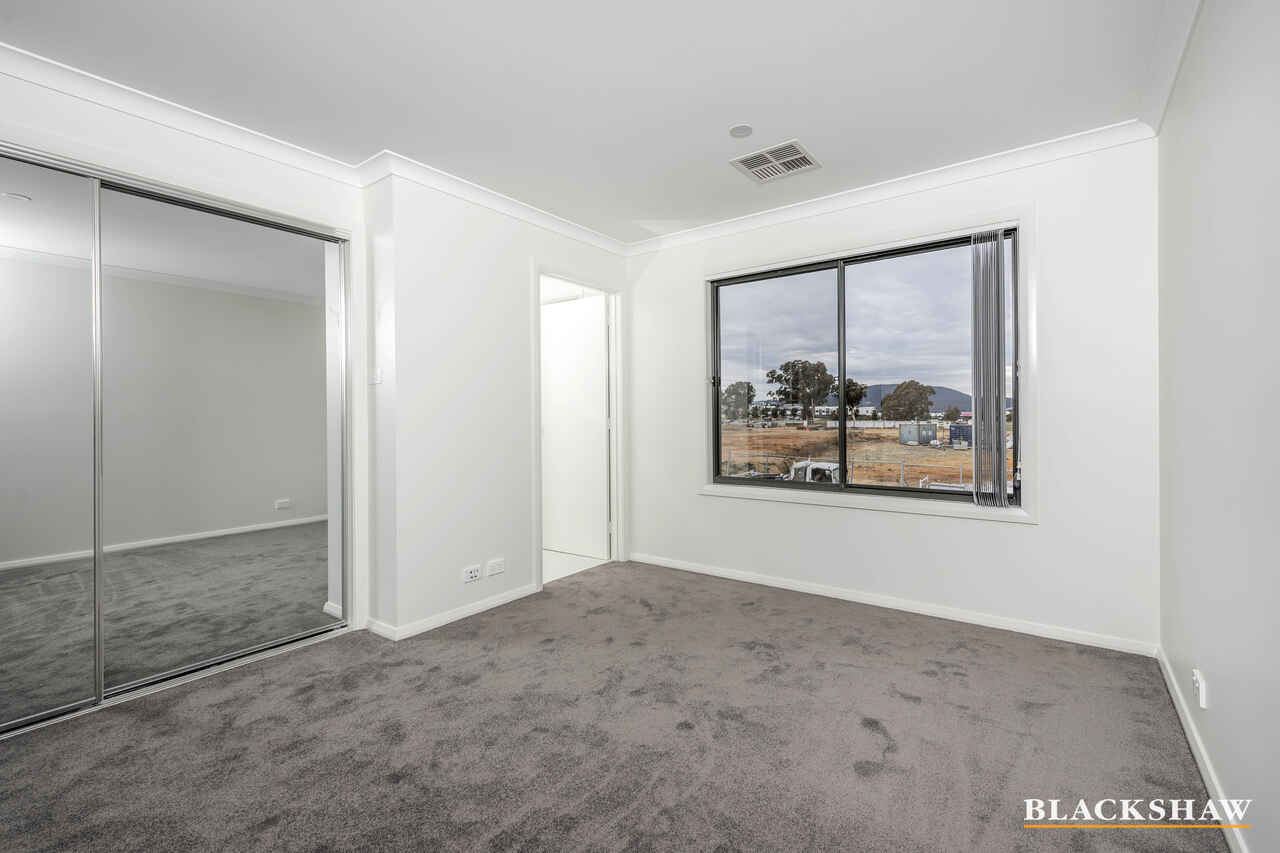 32 Dragon Street Throsby