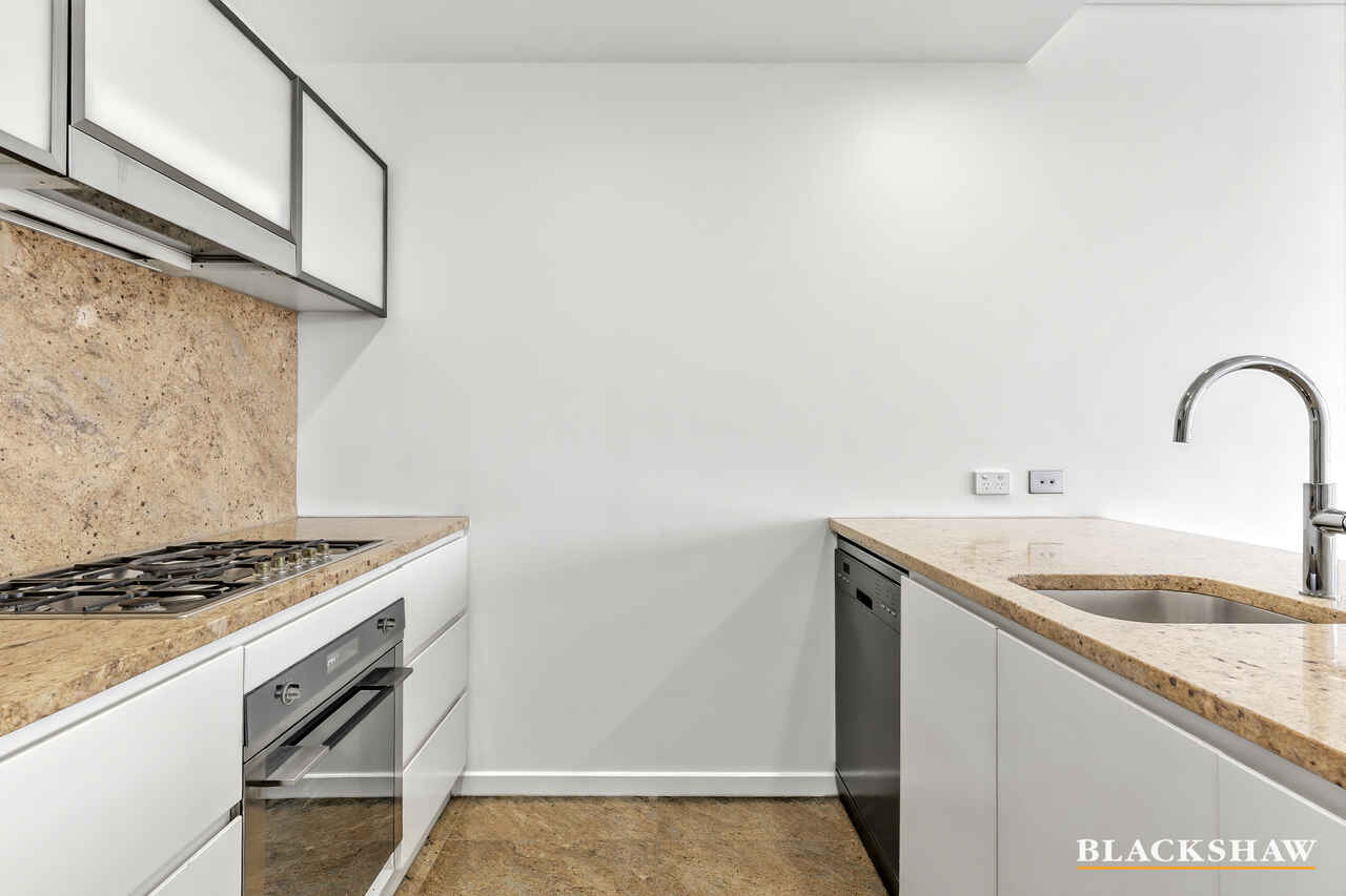 88/15 Coranderrk Street City