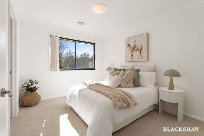19 Nicholii Loop Jerrabomberra