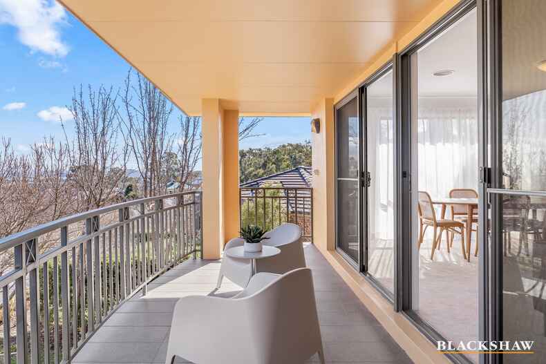 19 Nicholii Loop Jerrabomberra