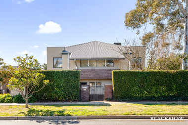 21/23-25 Jerrabomberra Avenue Narrabundah